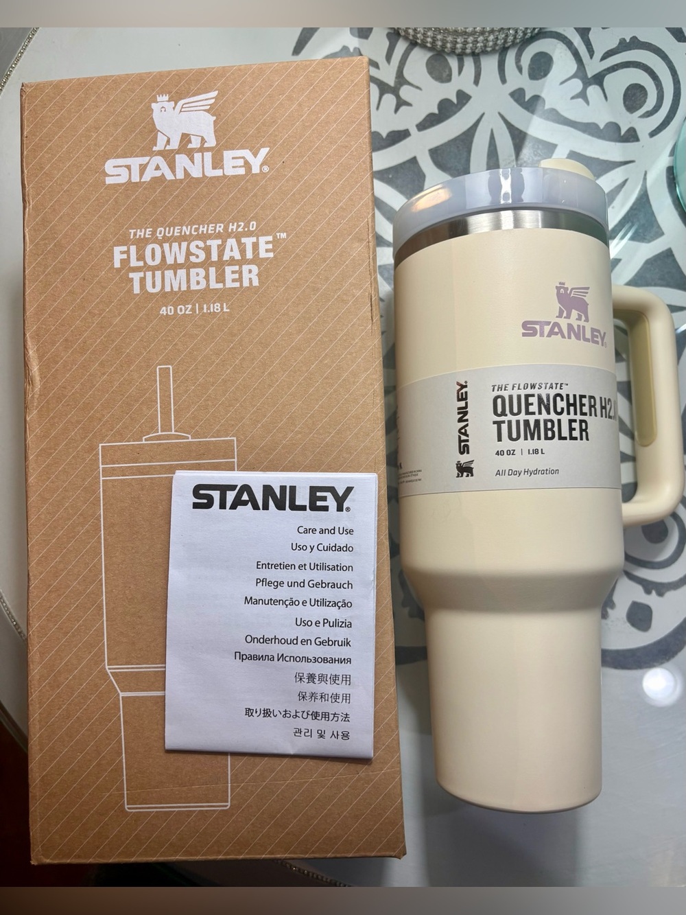 Stanley 40 oz Quencher H2.0 FlowState Tumbler Dune Cream Beige NEW